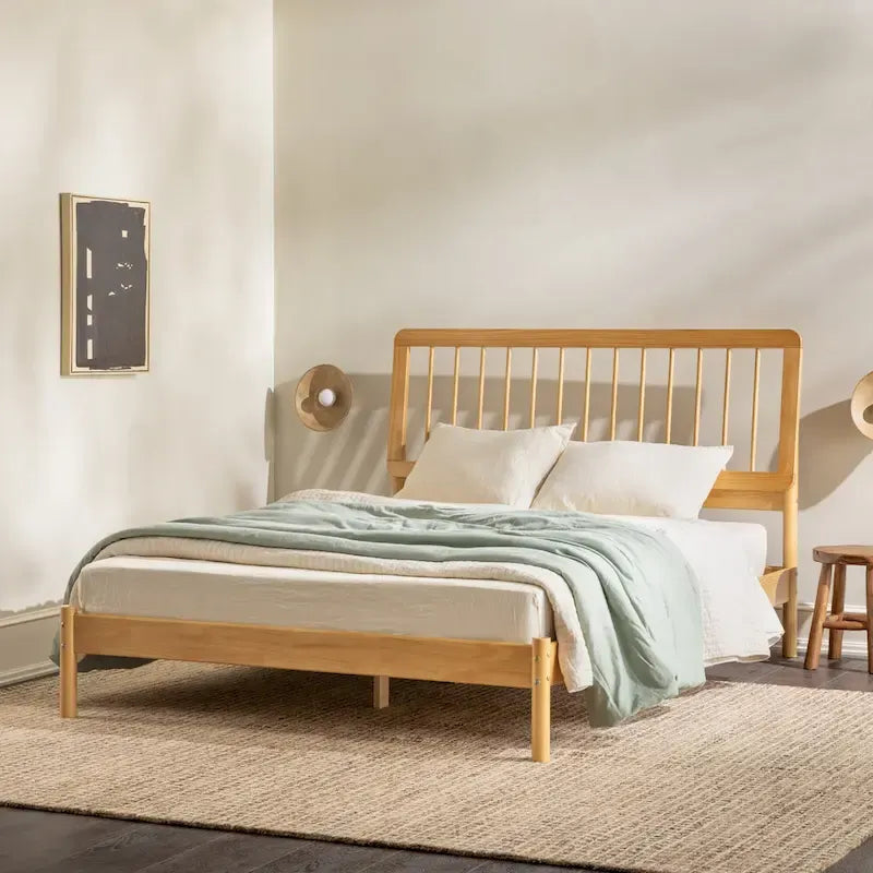 Lit Queen en bois massif à fuseaux, Caramel / Pin naturel / Noir, Convient pour 2 personnes