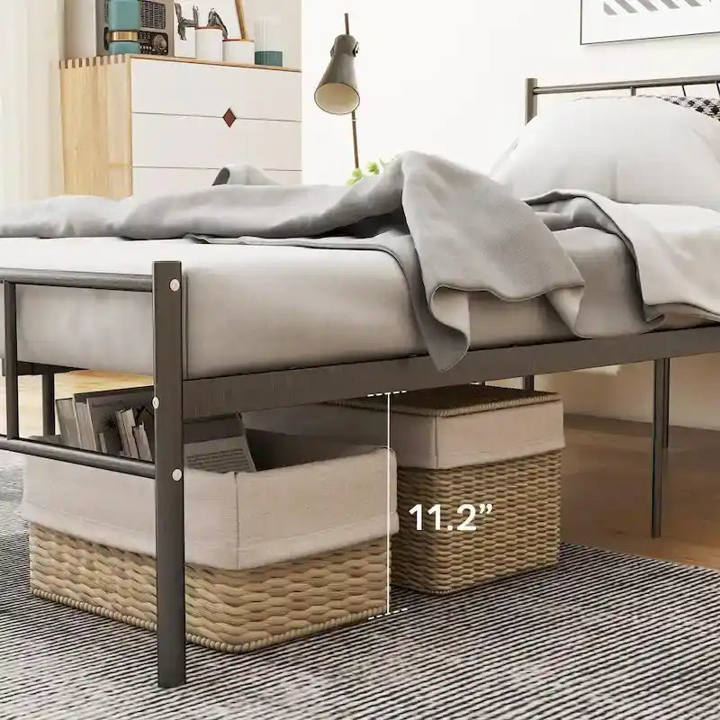 Cadre de lit plateforme en métal noir avec tête et pied de lit — Lit simple/double/queen/king size